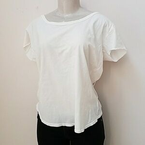 Truly madly deeply White T Shirt size S!.